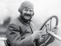 0906_07_z+indianapolis_motor_speedway+louis_chevrolet.jpg