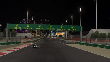 Screenshot_rss_formula_hybrid_2021_ferrari_02_bahrain_gp21_16-9-121-18-18-25 (Large).jpg