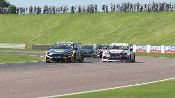 BTCC in rFactor 2: Good Sign for Le Mans Ultimate?