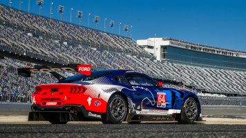 iRacing Confirms Mustang and Corvette GT3 For 2024 Season 3