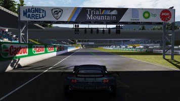 Screenshot_hmrzk_mazda_rx_vision_gt3_trialmountain_5-6-124-11-52-34.jpg