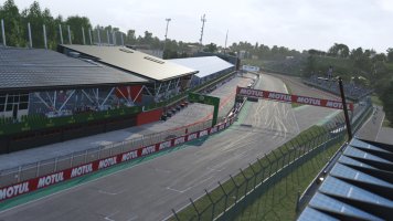 Exploring Imola In Le Mans Ultimate - Including Photo Comparisons