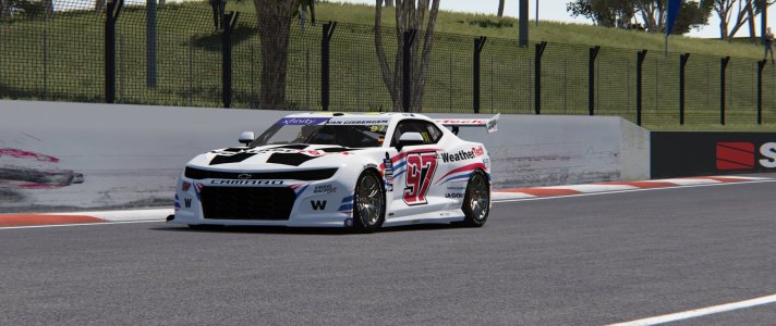 Screenshot_bcrc_gen3_camaro_24_rt_bathurst_23-9-124-21-25-4.jpg