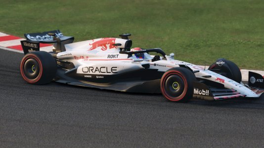 Red Bull special white and red livery for Japanese Grand