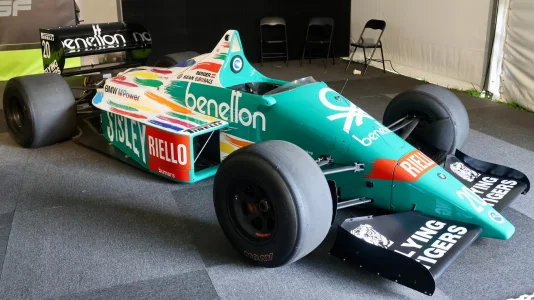 Benetton-B186-Gerhard-Berger-F1.webp